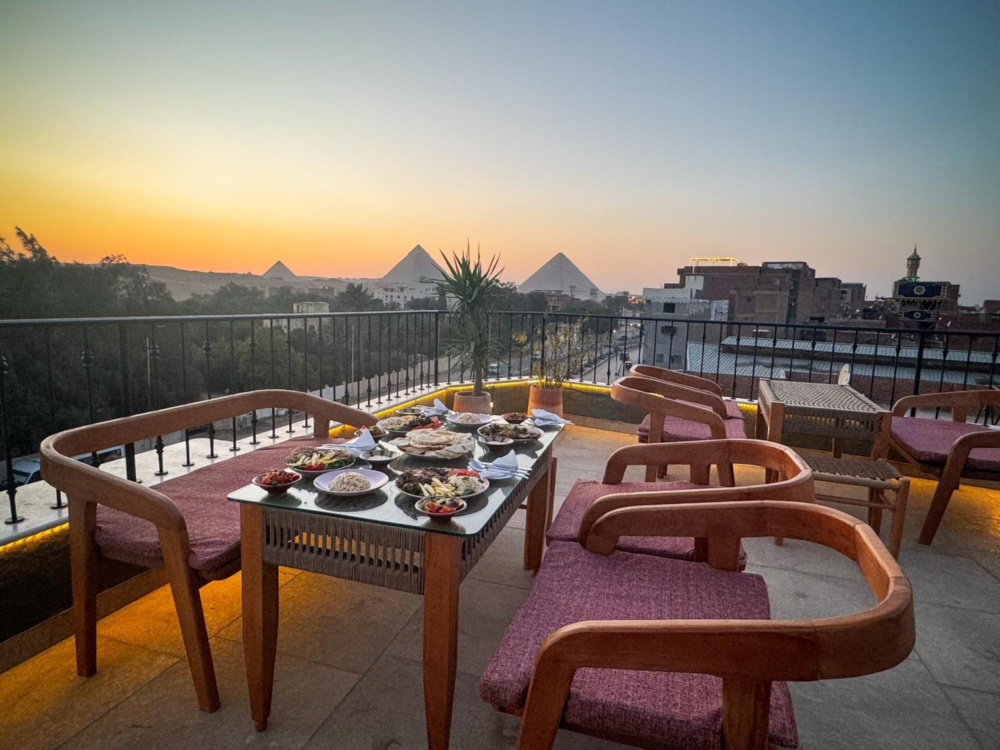 Almas Pyramids View Hotel Kafret el-Gabal Kültér fotó